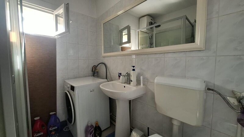 Piata Muncii, Iancului, apartament 1989, decomandat, 3 camere.